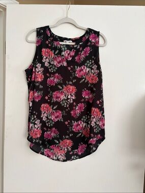 Maurices Black Floral Sleeveless Blouse with Pink and Coral Print